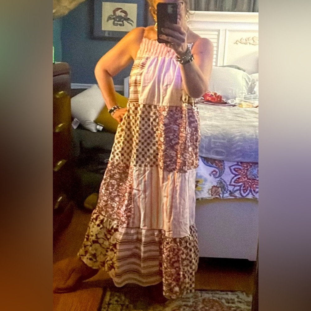 Universal Thread patchwork boho print maxi dress made of cotton size large.
